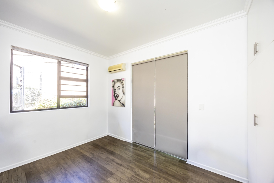 5 Bedroom Property for Sale in Beacon Bay Eastern Cape